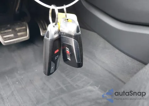 2018 Audi Sq5 3.0T Premium Plus z USA, uszkodzony, nr VIN WA1C4AFY6J2061079